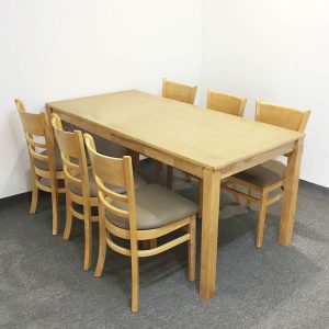 ban-an-cabin-6-ghe-vang-lk-1609