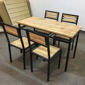 bo-ban-an-nha-hang-4-ghe-lk-1600
