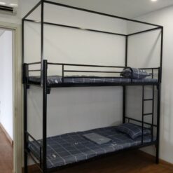 Giường tầng sắt có khung rèm GTS 13