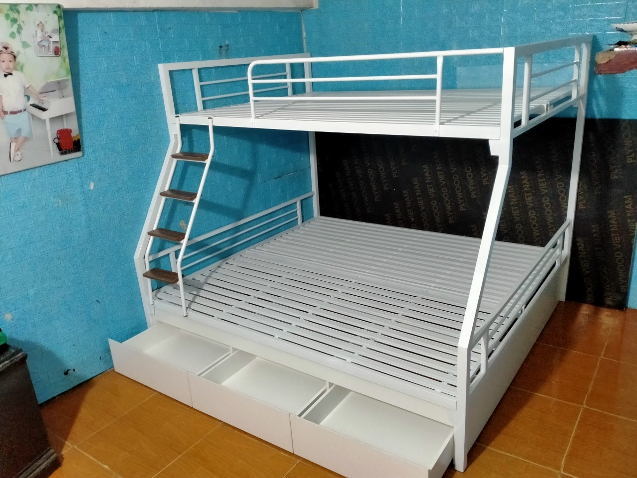 Giường sắt tầng hộp 40 1m6 - GTS 49